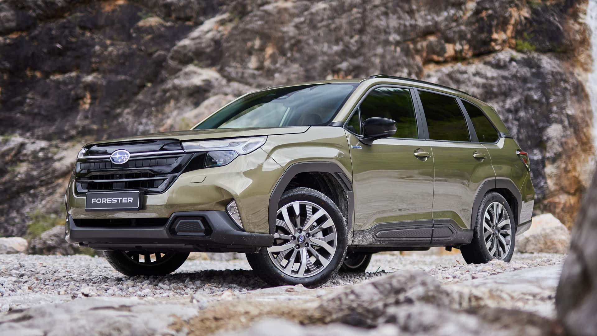 2025 Subaru Forester (UK-spec)