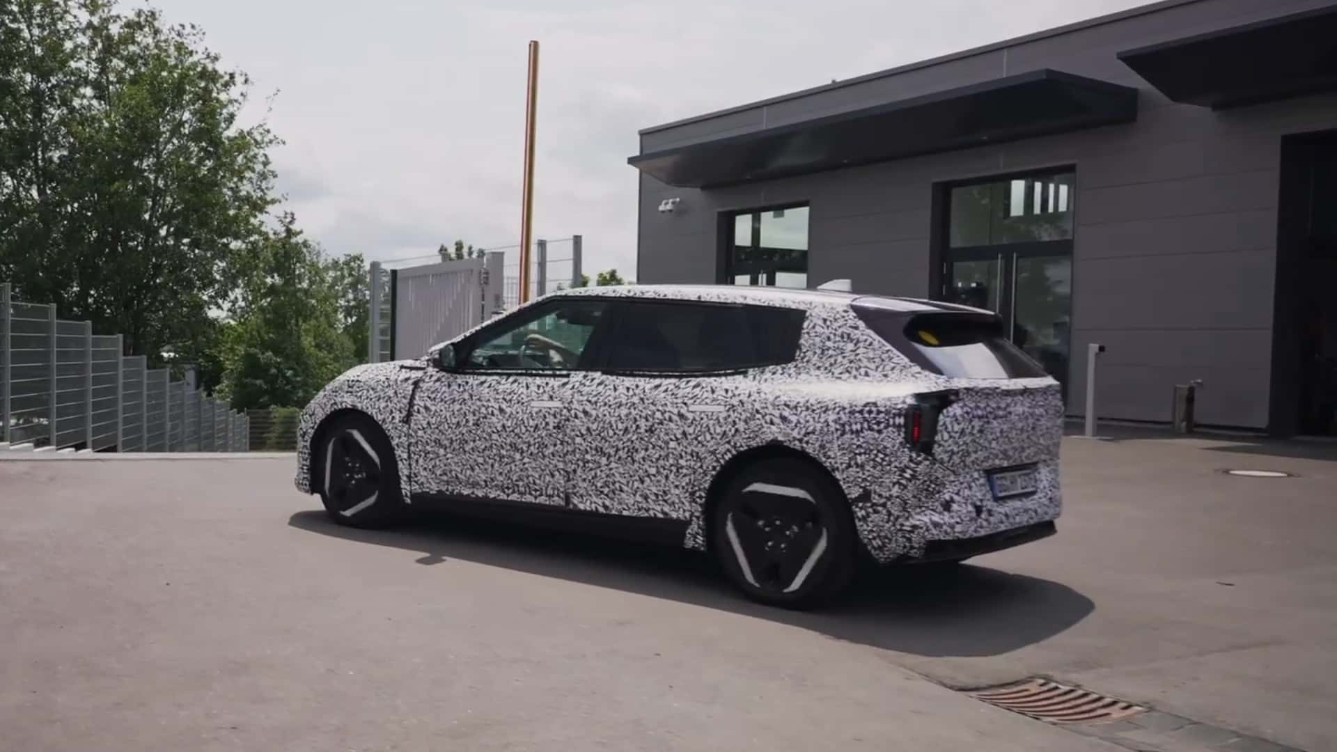 Kia EV4 di Nurburgring 2