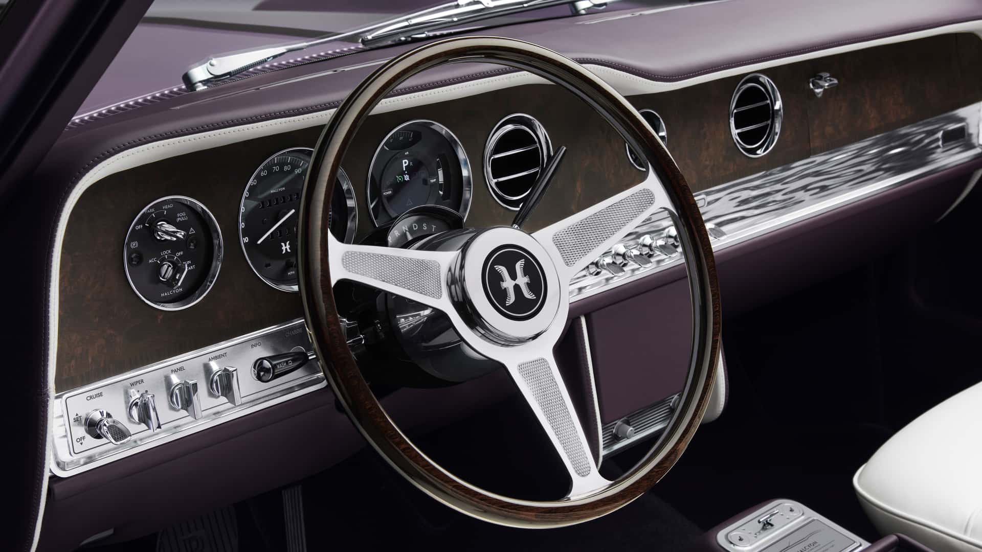 Halcyon Rolls-Royce Corniche Restomod