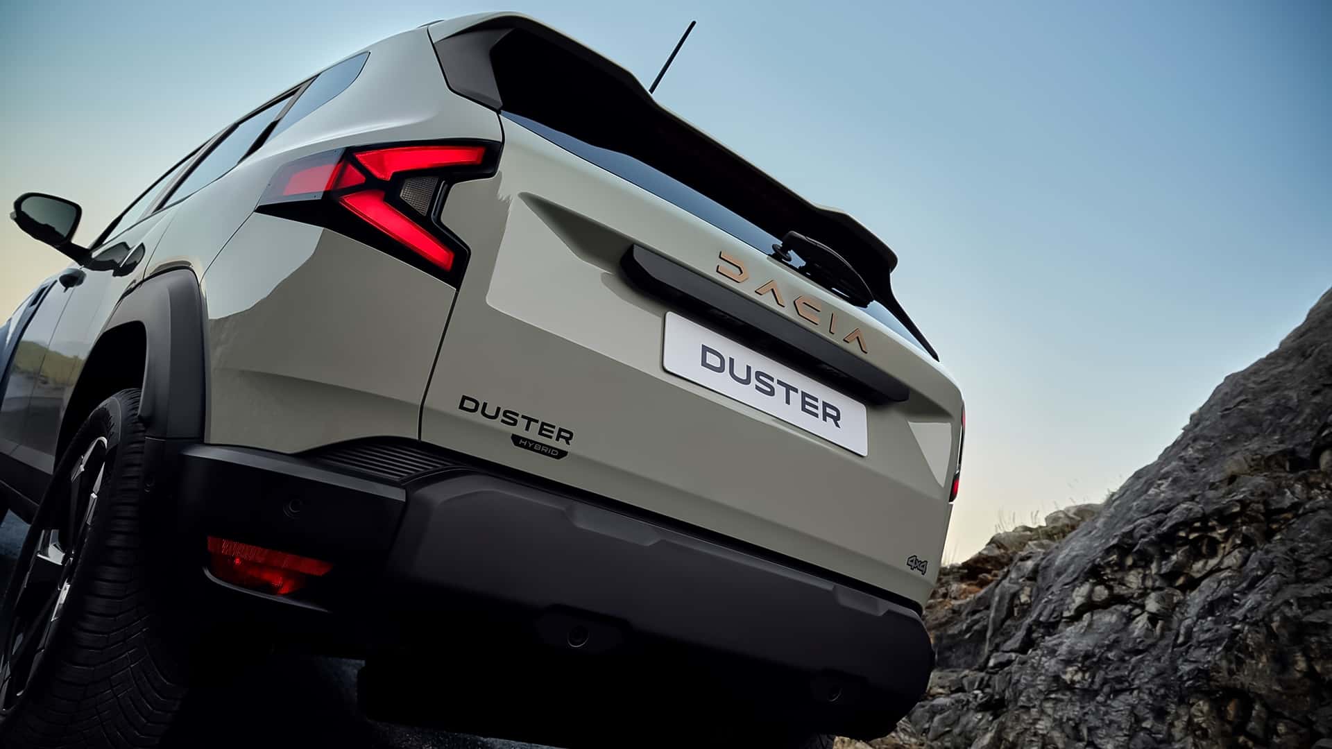 Dacia Duster Hybrid-G 150 4x4 (2025)