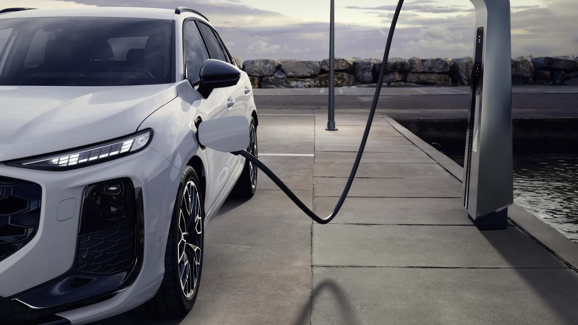 Hybrides rechargeables : une étude relance la polémique sur leurs émissions réelles