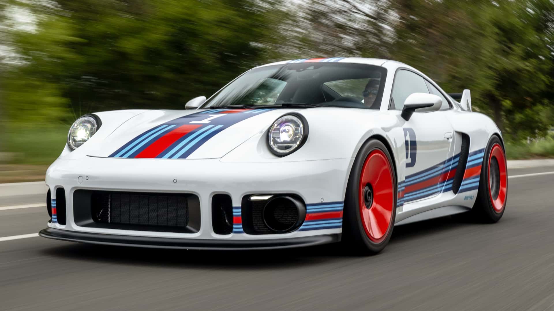 Porsche 911 Bertema Retro Karya Rezvani Ini Sangat Keren