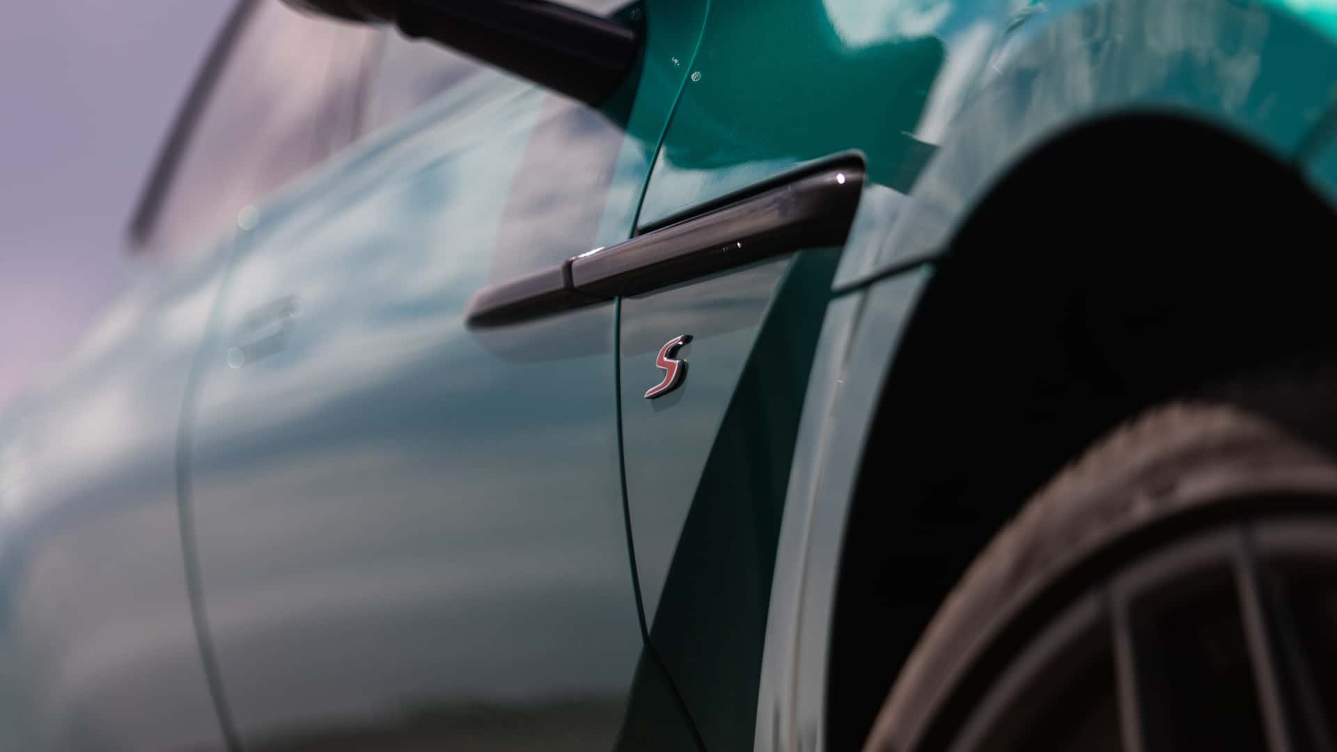 2026 Aston Martin DBX S