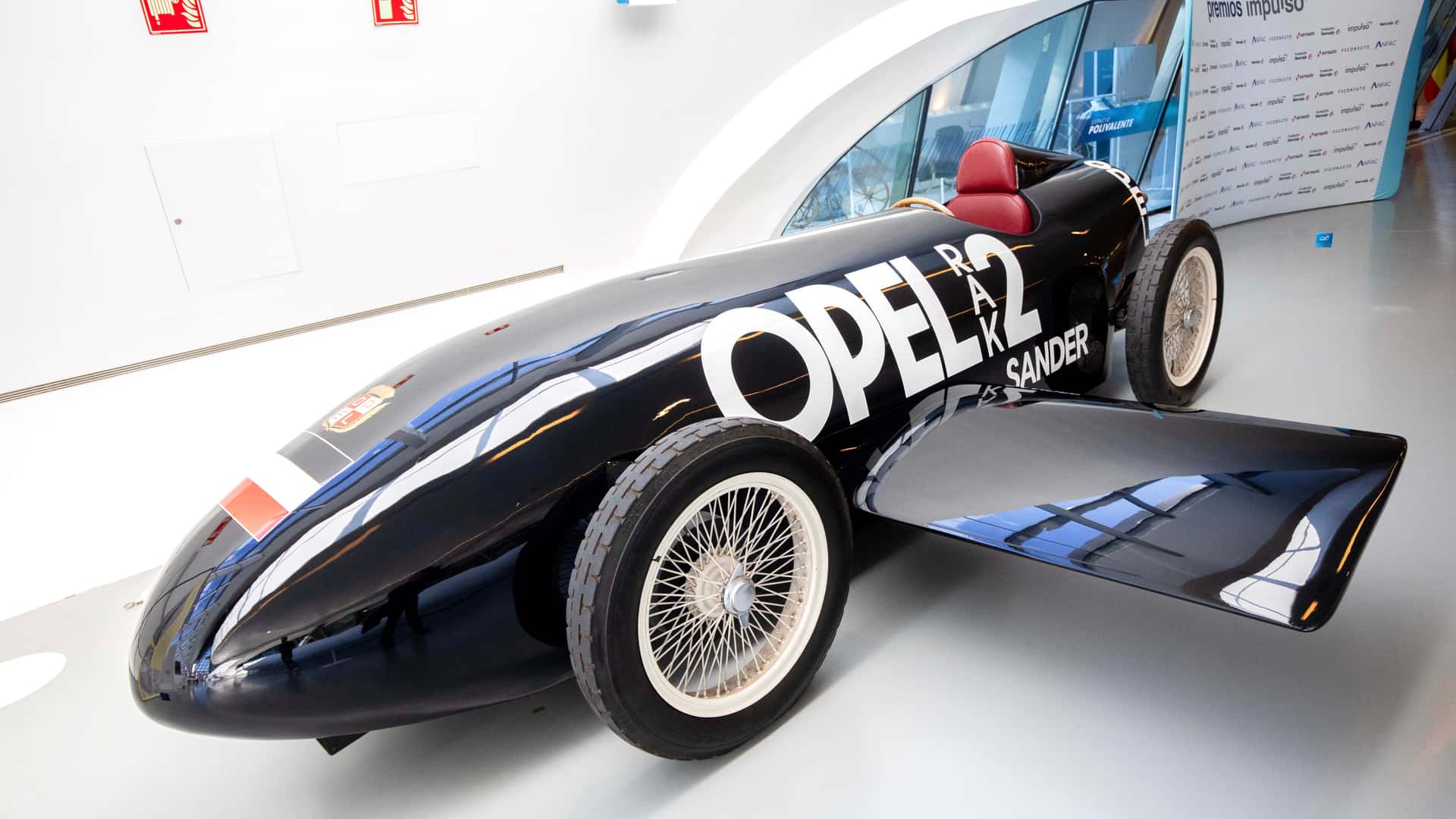 Opel y Zaragoza, una historia de amor a lo largo de cuatro décadas