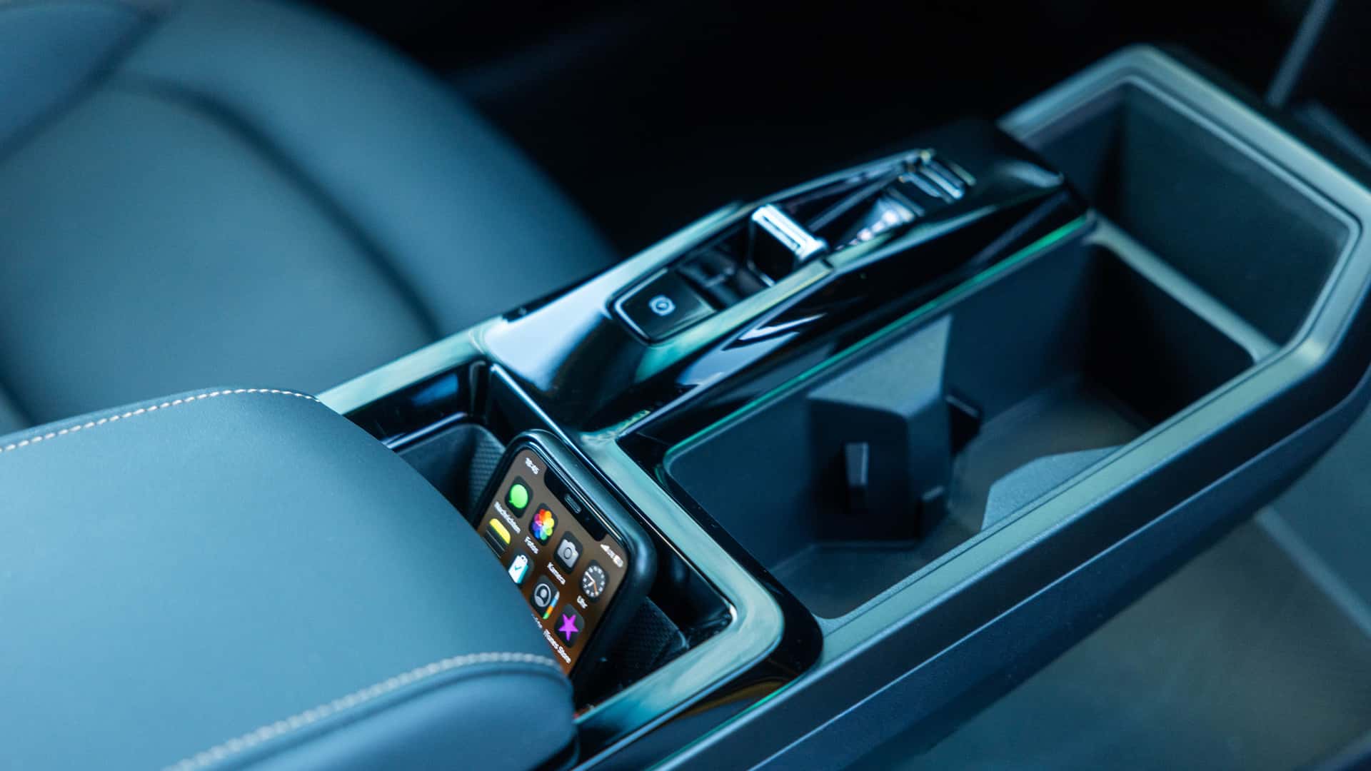 KGM Torres Hybrid 2025