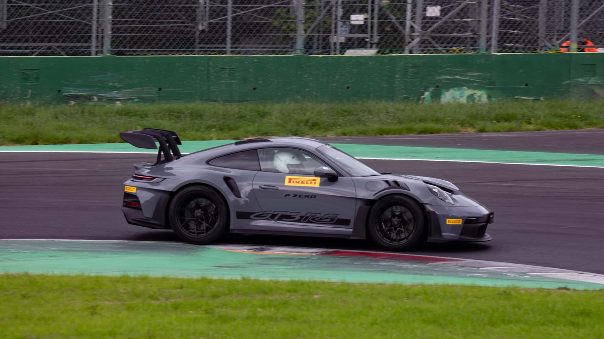 Porsche 911 GT3 RS Monza