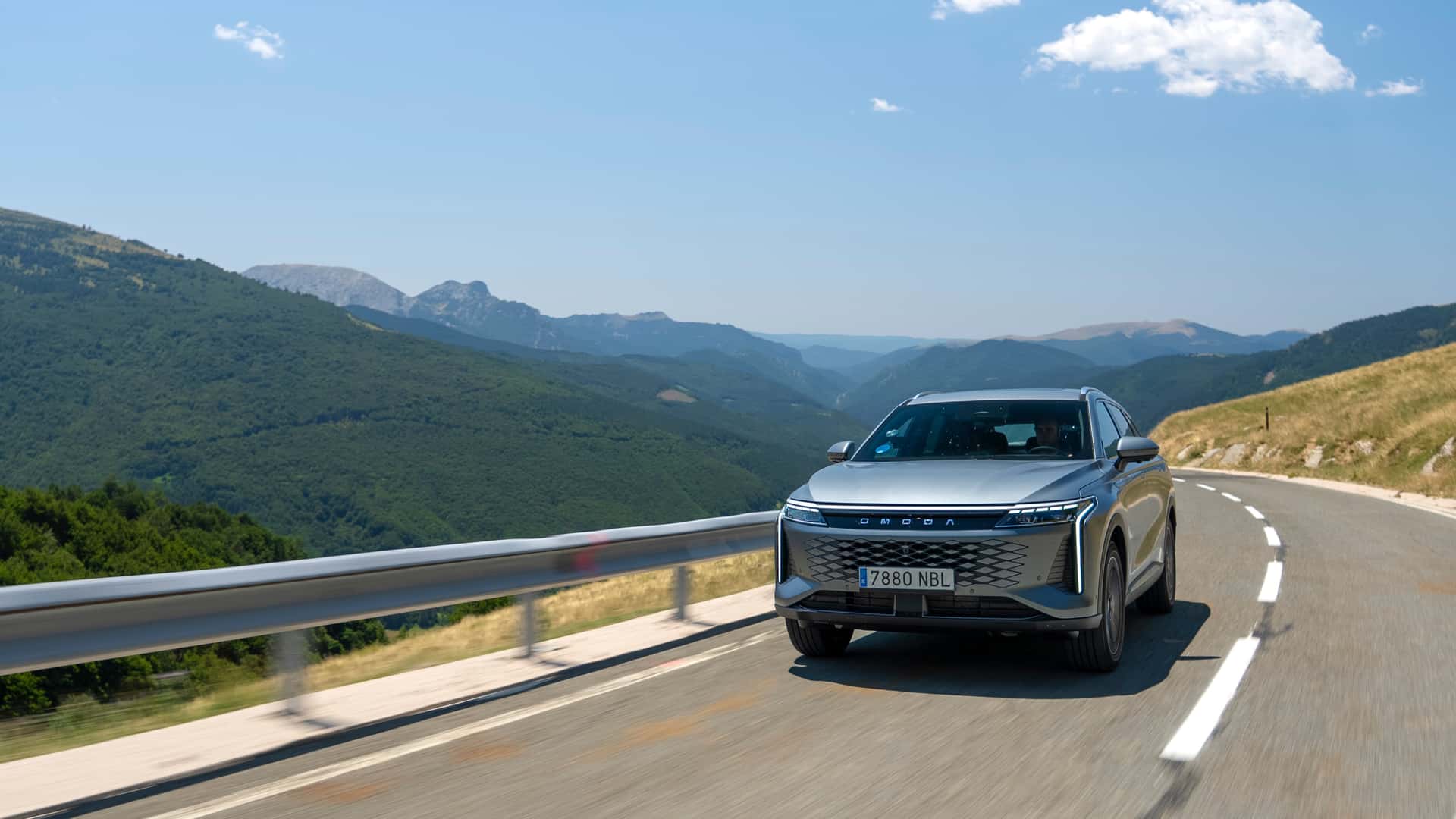 Prueba Omoda 9 SHS 2025