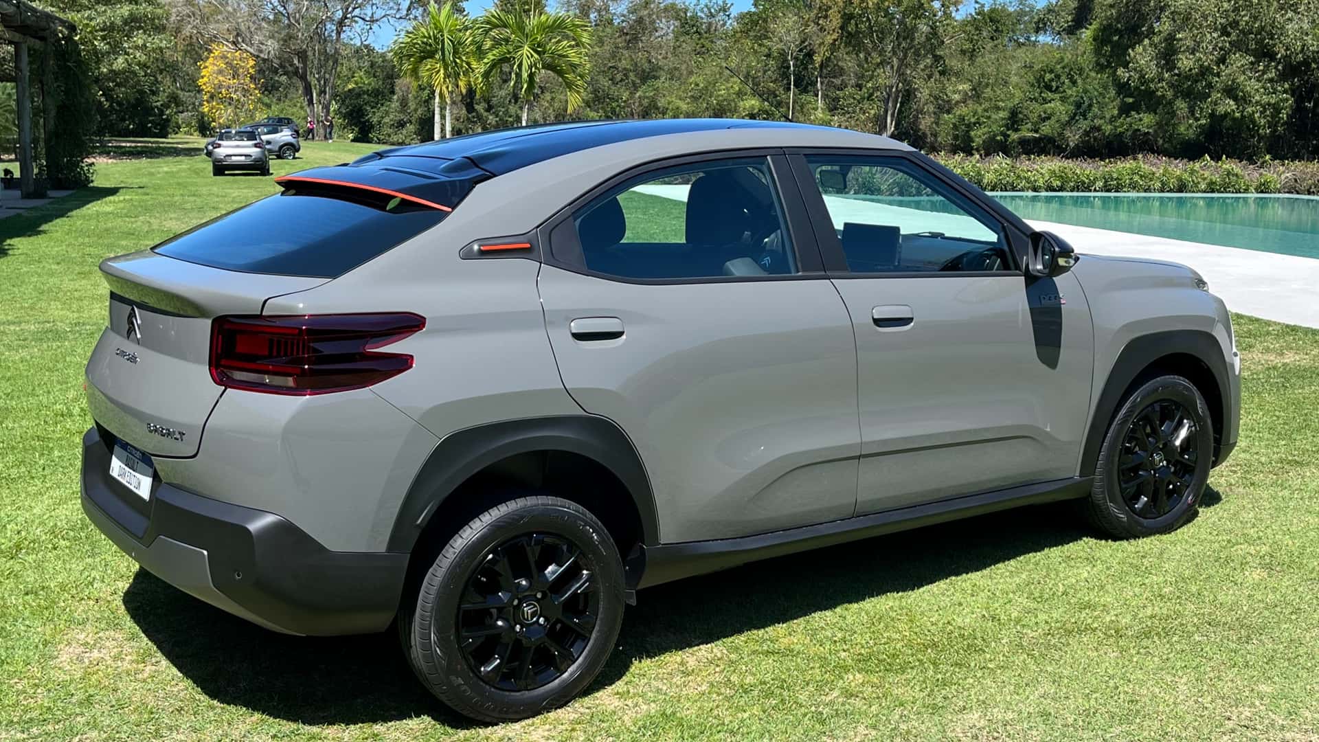 Citroën Basalt Dark Edition Turbo 200 - Jason Vogel