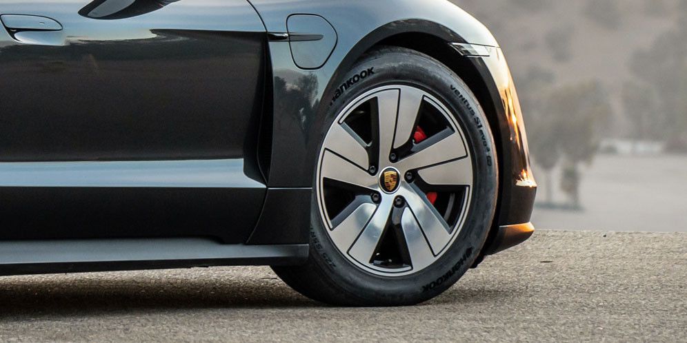 Ban Mobil Benjol? Bahaya! Ini Penyebab & Cara Mengatasinya