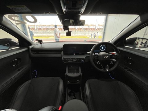 Geber Hyundai Ioniq 5 N di Sirkuit Mandalika, Sukses Berikan Respon Natural