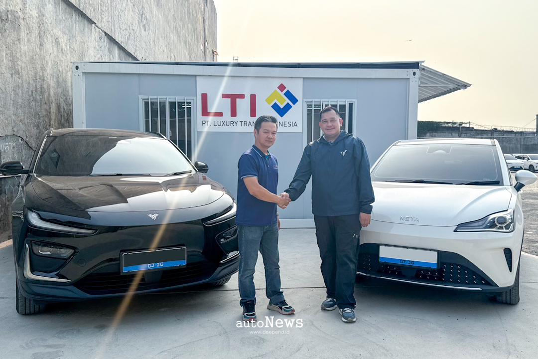 Electric Vehicle 100 Unit Mobil Listrik NETA V-II & X – JADI ARMADA BARU PT LUXURY TRANS
