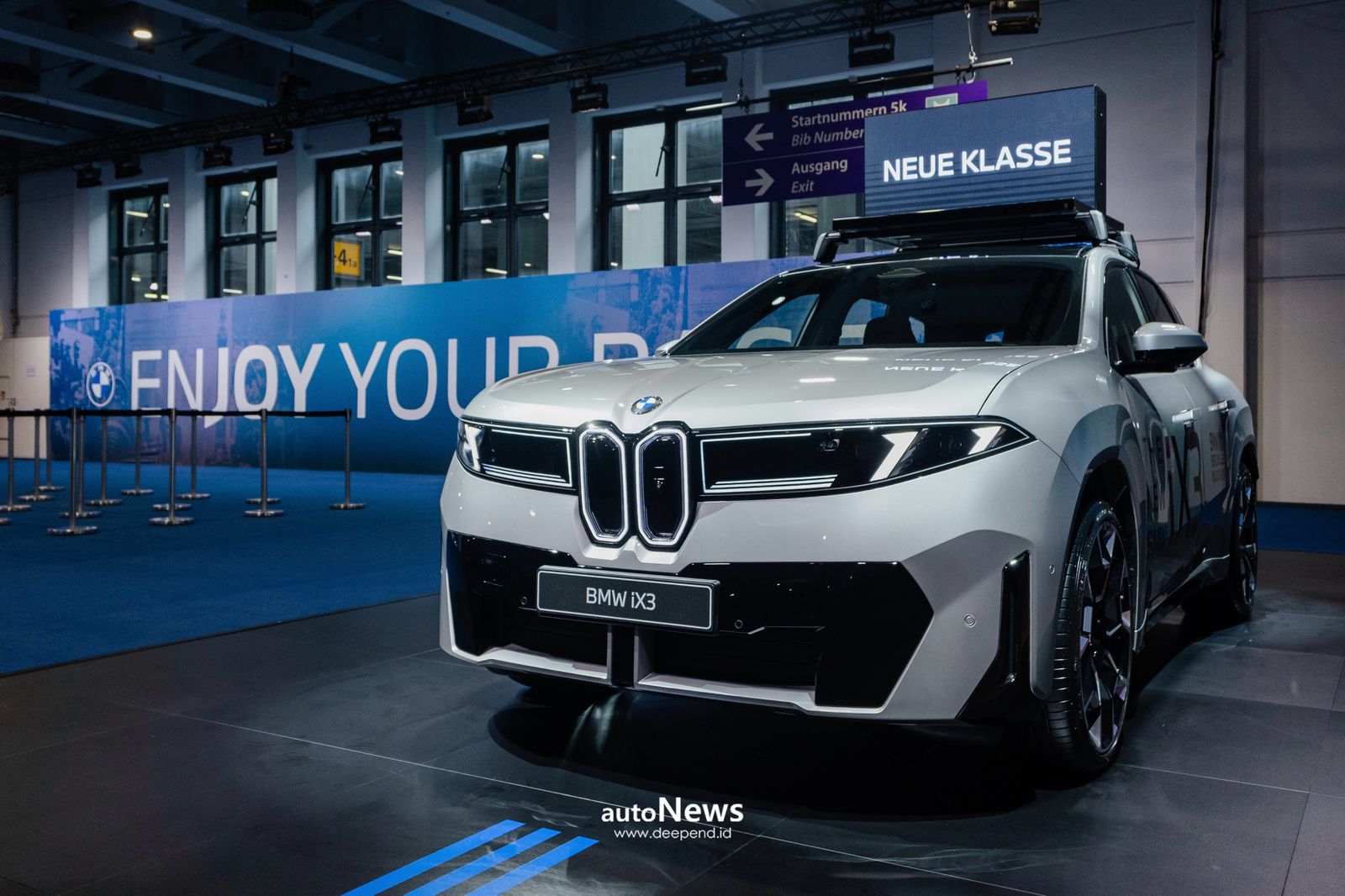 MObil Listrik BMW iX3 Debut Di Berlin Marathon – LARI BARENG MASA DEPAN
