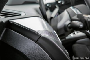 F74-BMW-2-Series-Gran-Coupe-Int 56