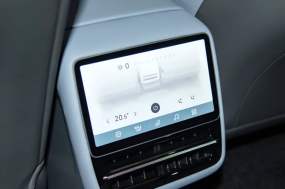 Xpeng-G7-EV-SUV-30
