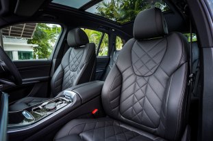 2025 BMW X5 xDrive40i M Sport Malaysia-18
