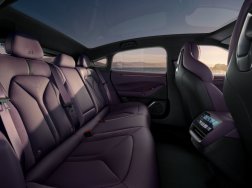 2025 Xpeng P7 China-27