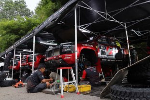 Mitsubishi AXCR 2025-17