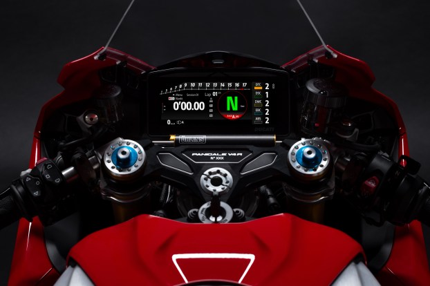2026 Ducati Panigale V4R - 34