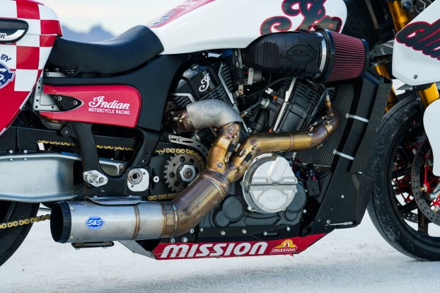 Indian Motorcycle Challenger Land Speed Record - 13