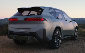 BMW Vision Neue Klasse X debut-7