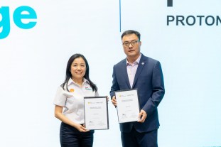 Shell-Recharge-Pro-Net-collaboration-May-2025-MAS-Proton-smart-EV-charging-2