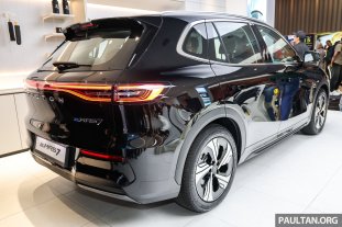 2025-Proton-eMas7-New-Variant-Exterior-Obsidian-Black-2