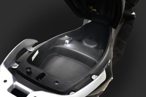 S400X_Underseat Storage