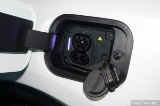 2025 Omoda C9 PHEV preview-18