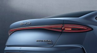 2025-BYD-Seal-Singapore-3_BM