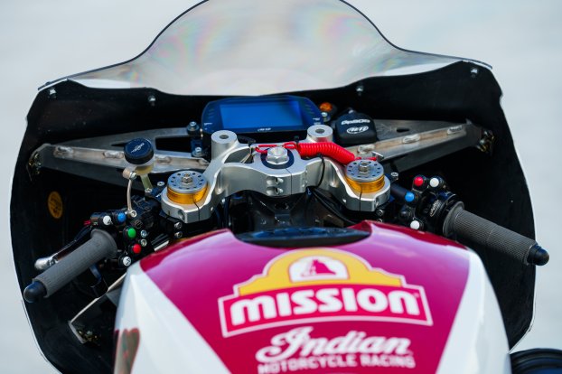 Indian Motorcycle Challenger Land Speed Record - 10