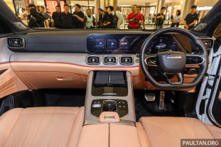 2025 Jaecoo J8 AWD Preview_Int-1