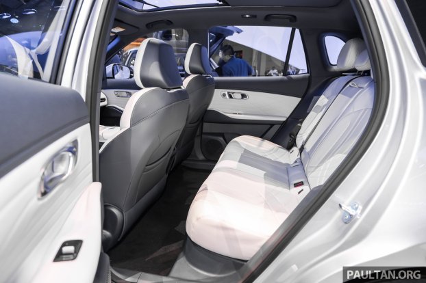 2025_Auto_China_Shanghai_Geely_Starship_7_EMi-10