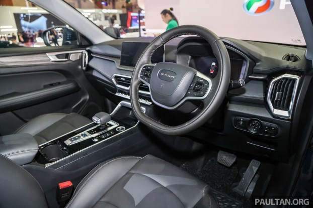 2025_MAS_Jetour_eVT5-12-BM