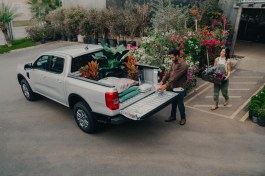 Ford-Golden-Drive-Bonanza-adv-kv-3