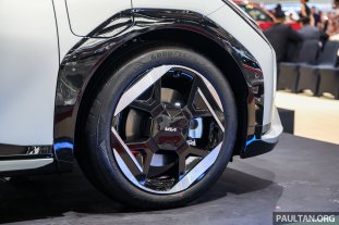 2025-GIIAS-KIA-EV4-7