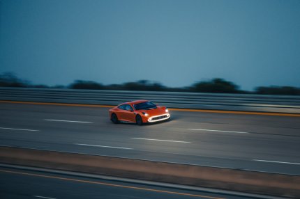 Mercedes-AMG Concept AMG GT XX world record distance EV-31