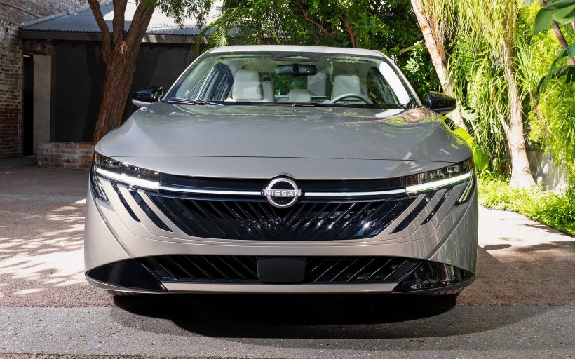 2026 Nissan Sentra debut USA-28