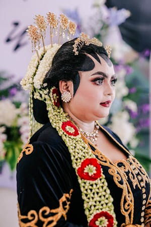 Maya Yulianto