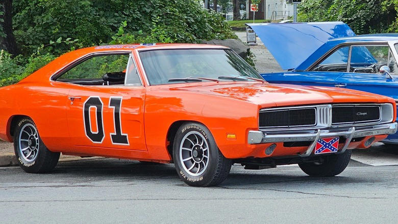 What Kind Of Car Was The General Lee And What Engine Did It Have?