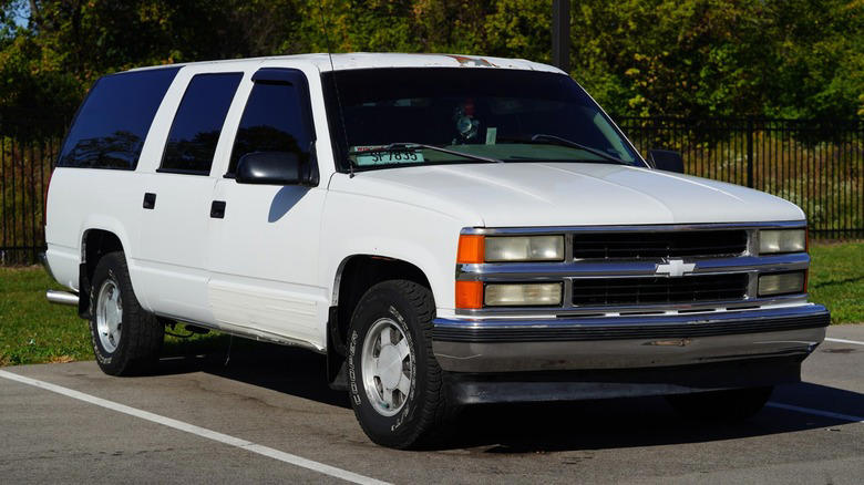11 High-Mileage Vehicles That Can Last Well Over 300K Miles