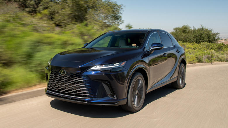 Lexus RX 350 Vs. Genesis GV70: How Do These Luxury SUVs Compare?