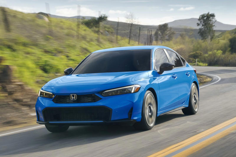 2025 Honda Civic: The Prius Has Met Its Match