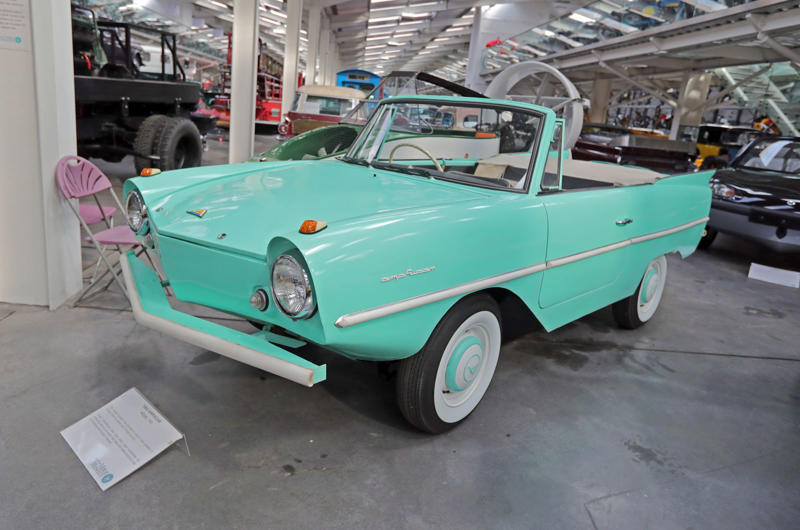 13: Amphicar Model 770