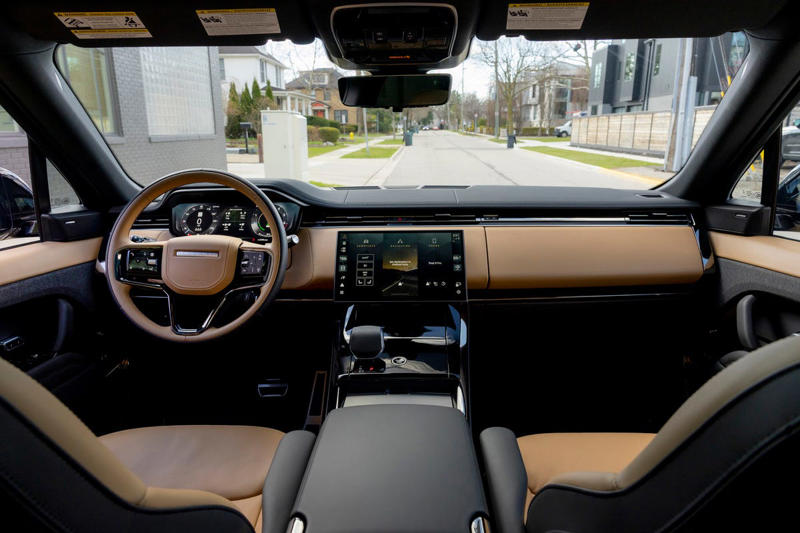 View Interior Photos of the 2025 Land Rover Range Rover Sport PHEV