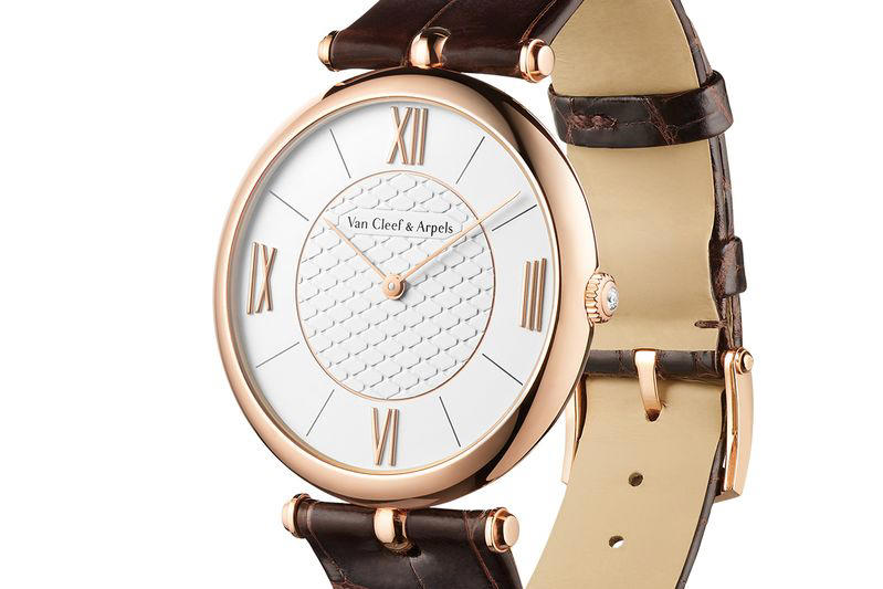 デカ厚マッチョ時計のブームは去った ヴァン クリーフ&アーペル 実際にこのコレクションの時計を持っている筆者が太鼓判を押す