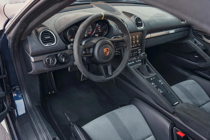 The Porsche 718 Spyder RS's Cabin Keeps It Simple and Engaging