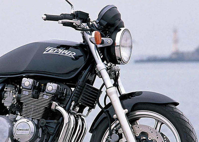 カワサキ「ゼファー400」の系譜｜ネイキッドブームを作り出した、自然体で楽しめるみんなの4気筒モデル【バイクの歴史】