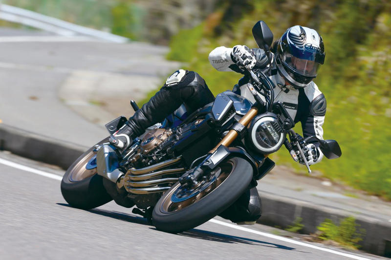 大型初心者にもおすすめの4気筒ネイキッドスポーツバイク・ホンダ『CB650R』は2019年モデルでもバランスが良く扱い易い！【チョイフル！中古バイク選びの参考書／HONDA CB650R（2019～2020）】