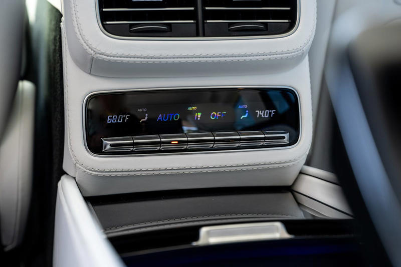 View Interior Photos of the 2025 Mercedes-Maybach GLS600