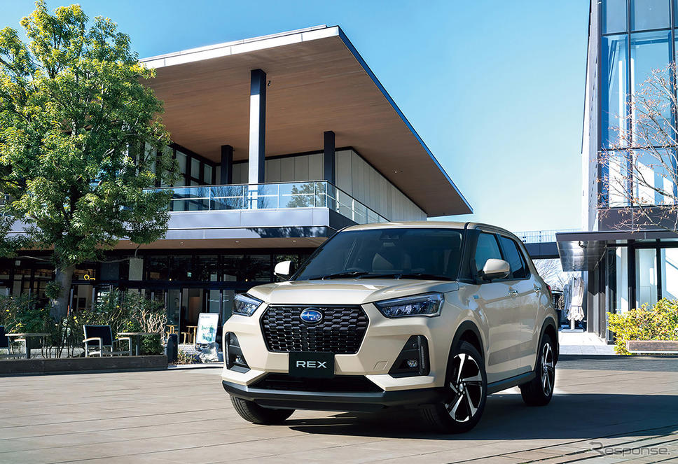「燃費28km/Lって、凄い！」スバルの小型SUV『レックス』にHV登場、中身がダイハツ車であることに驚きの声も